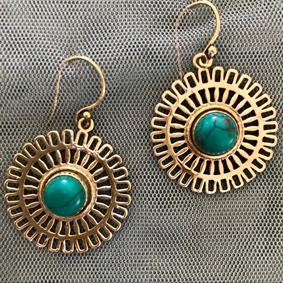 Bohemian Golden Sunburst Earrings - Picture 1 of 4